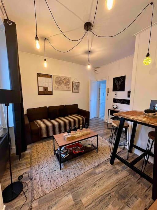 פונטנבלו Peaceful Stay Near Insead And Castle מראה חיצוני תמונה